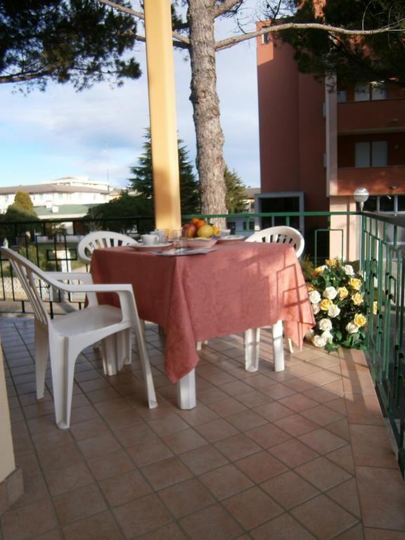 Villa Luca Bibione Esterno foto